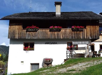 Alta Badia/Lüch d'Arciara